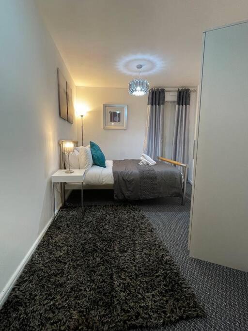 Cityfront Modern Apt Near City Centre/Etihad, Free Parking Manchester Exterior photo